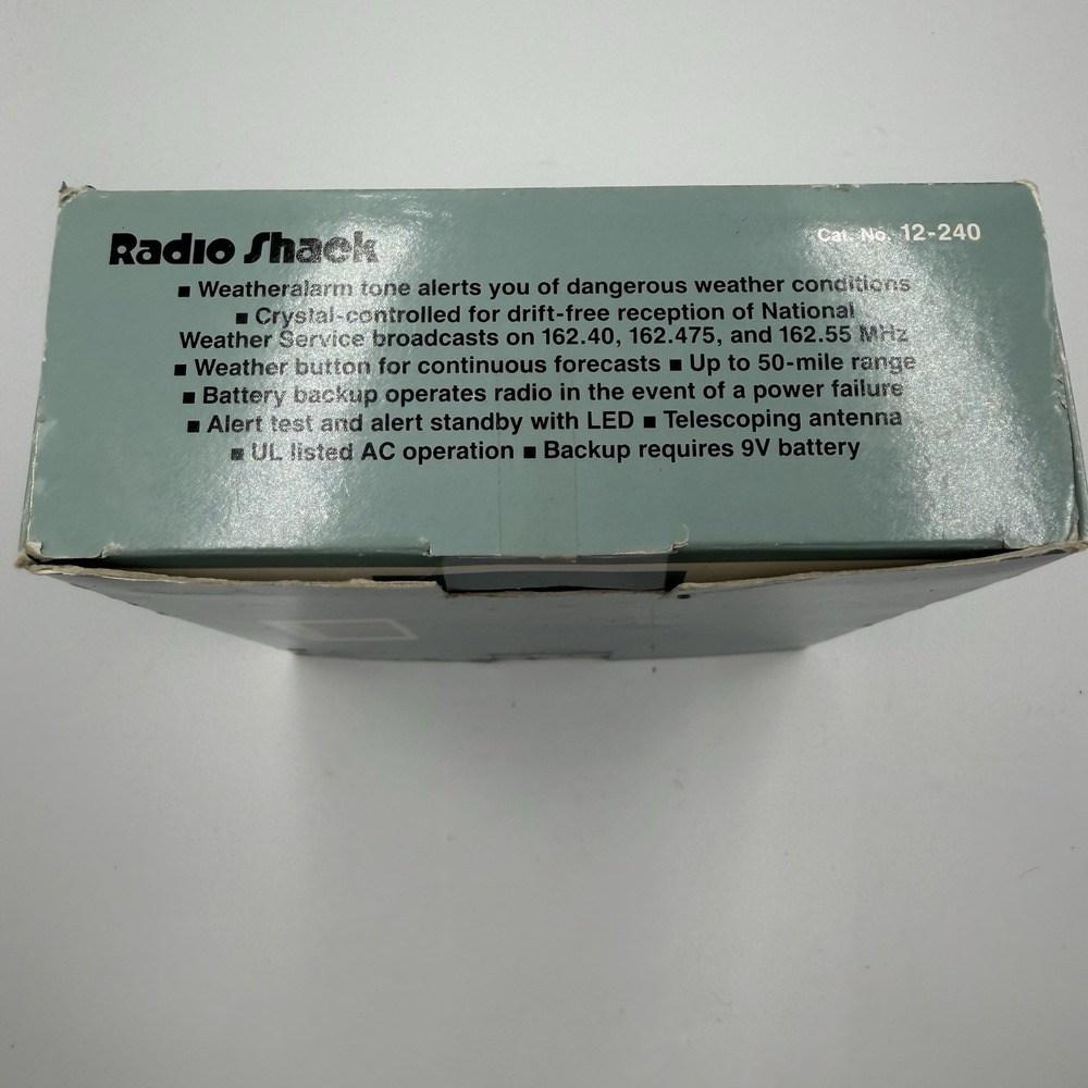 Vintage Radio Shack Weather Radio Alert Model 12-240 With Original Box - Picture 3 of 9